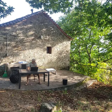 Casa Do Coentral A Sua Casa Rustica Holiday home Lousa (Castelo Branco)